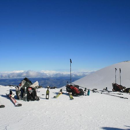 הוילה לינגואגלוסה Rifugio Il Ginepro Dell'Etna מראה חיצוני תמונה